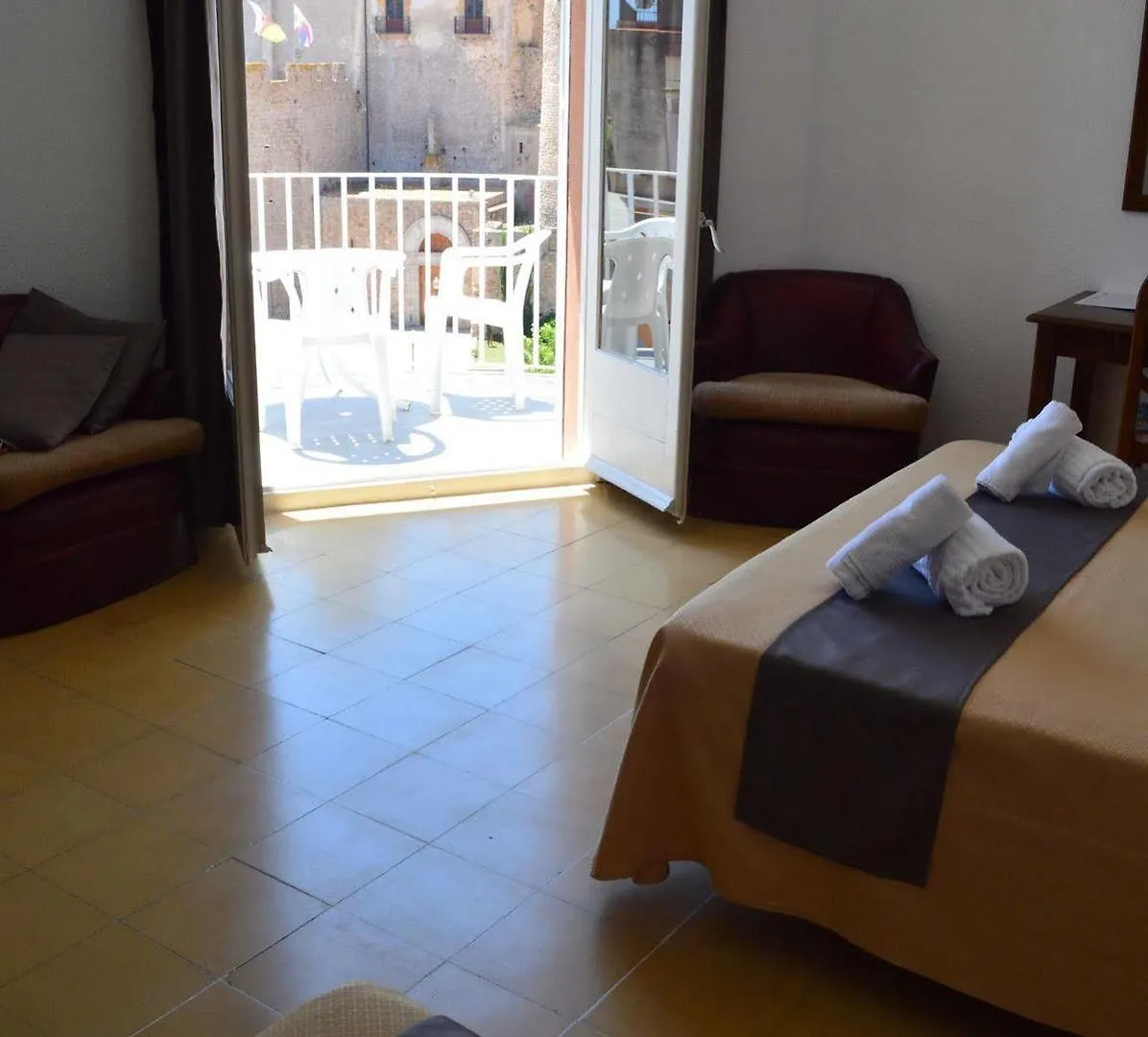 Hotel Apartaments Gesoria Porta Ferrada Sant Feliu de Guixols